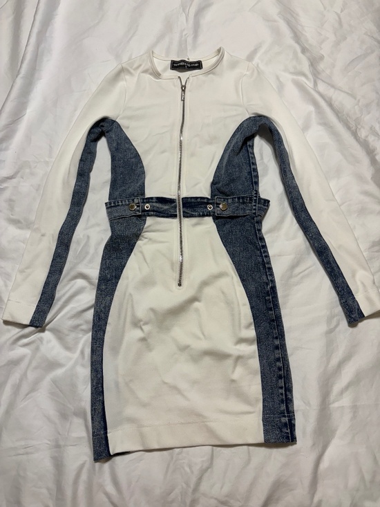 Maniere De Voir Dresses & Skirts - Manière De Voir Contrast Denim & Knit Long Sleeve Mini Dress Size 6 NWOT